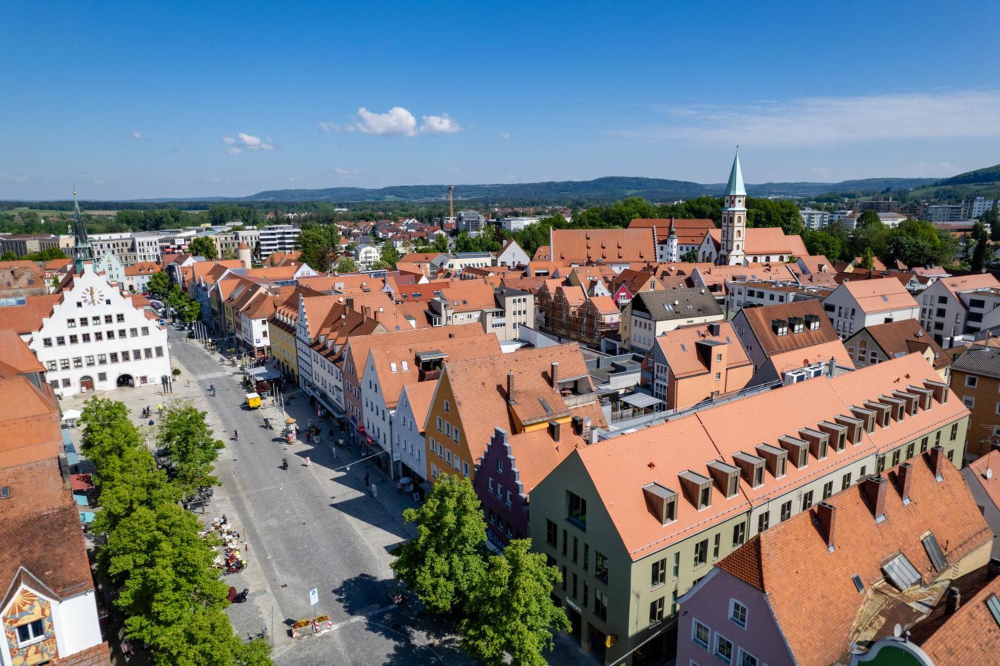 Stadthotel Neumarkt Mitte Neumarkt in der Oberpfalz Exterior photo